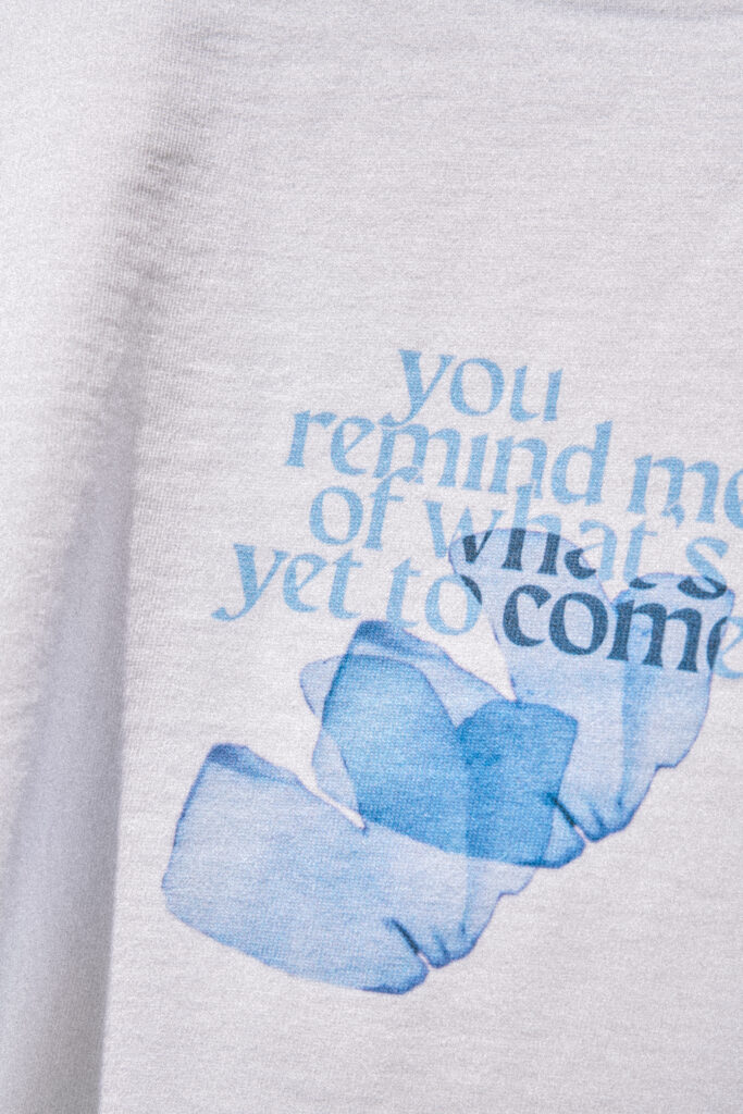 T-shirt 04 product gallery img2 leave to wonder